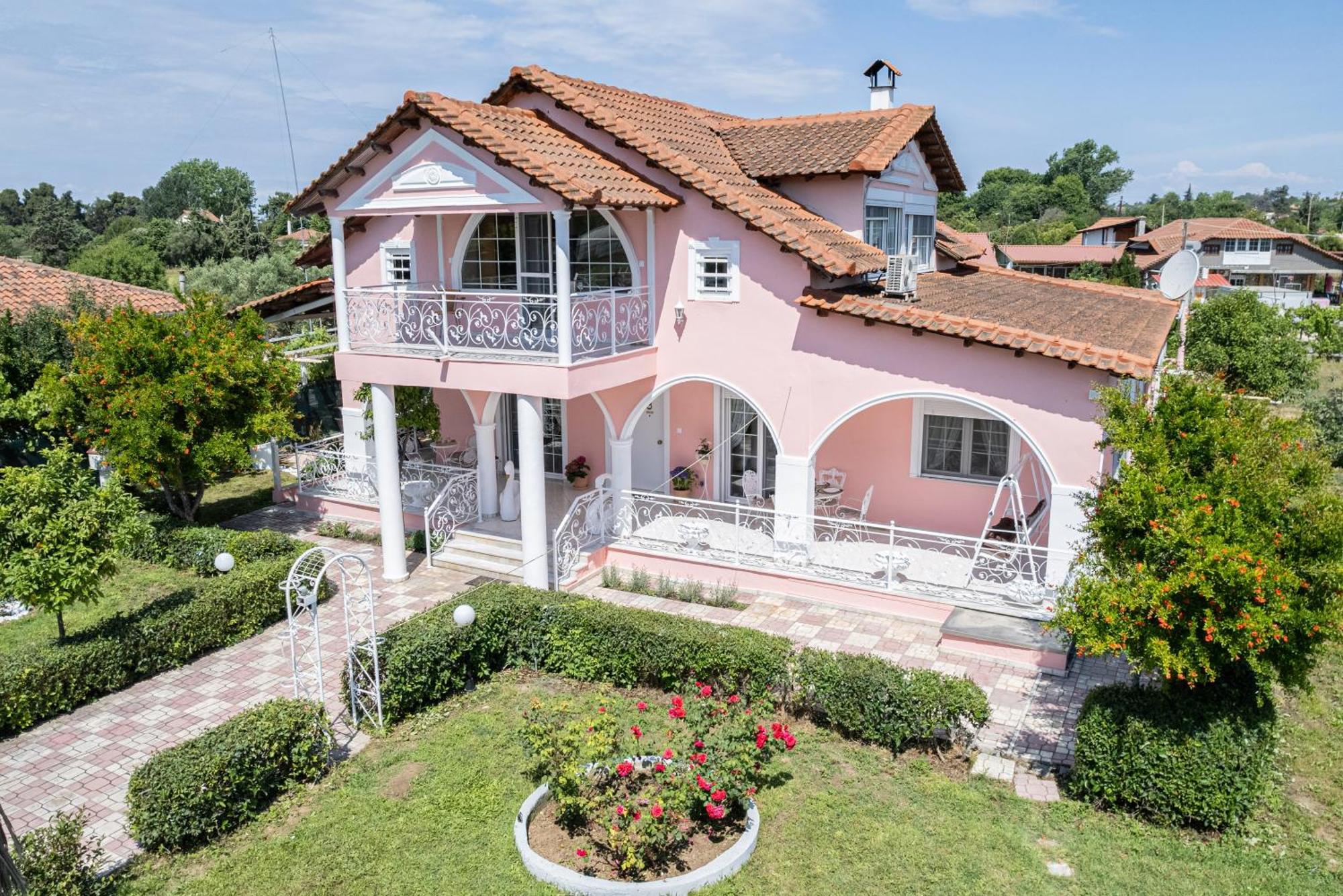 Regina By The Sea Villa