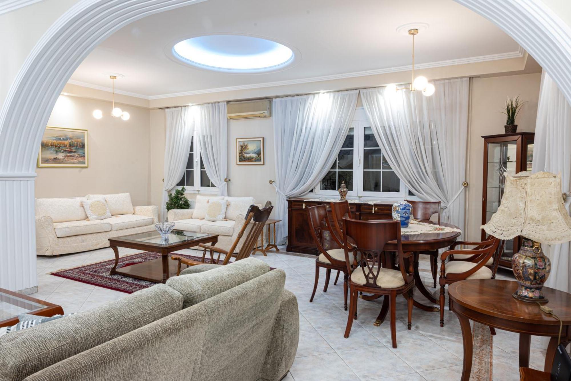 Regina By The Sea Villa