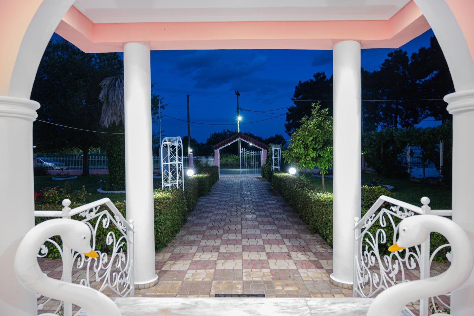 Villa Regina By The Sea Epanomi