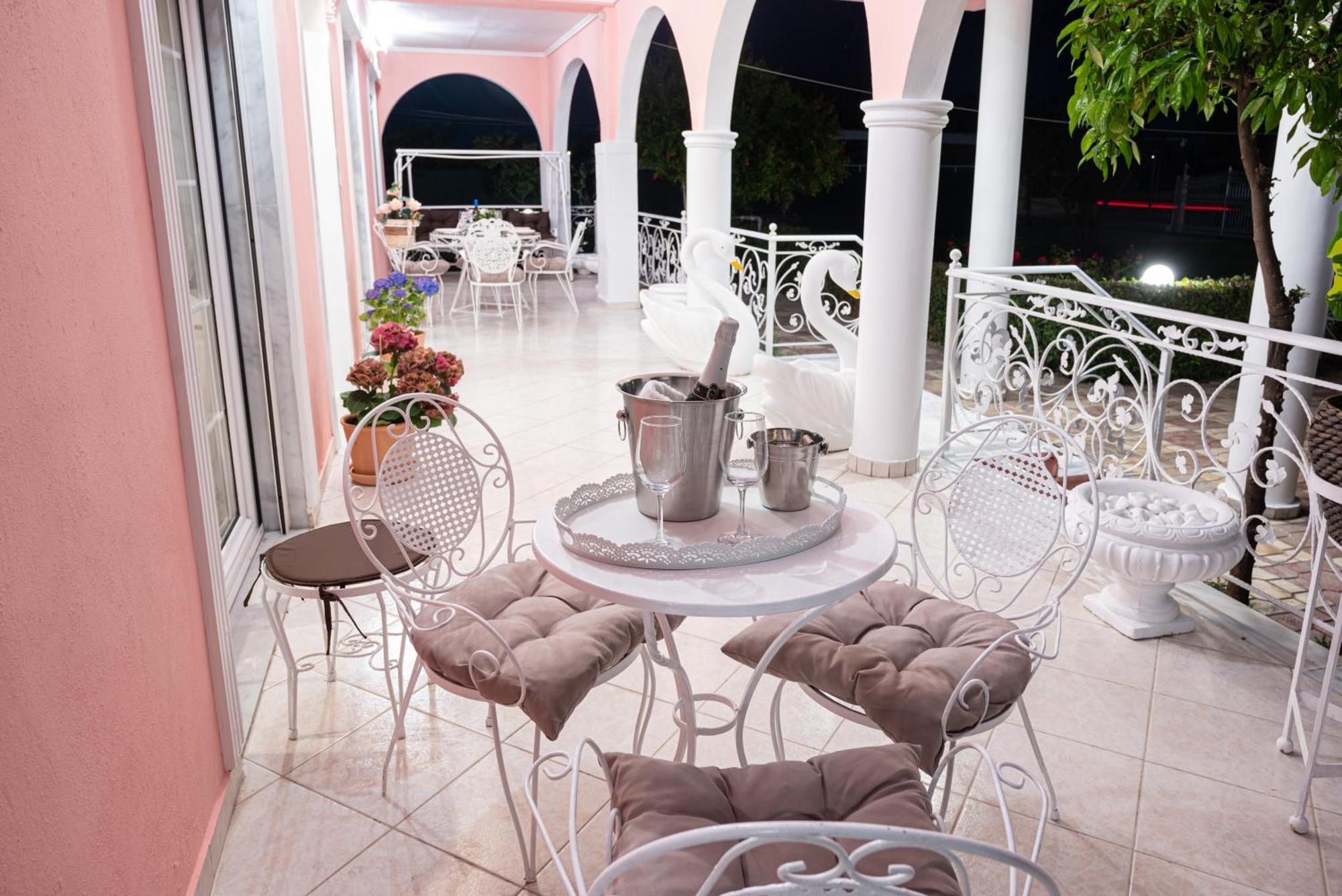Villa Regina By The Sea Epanomi
