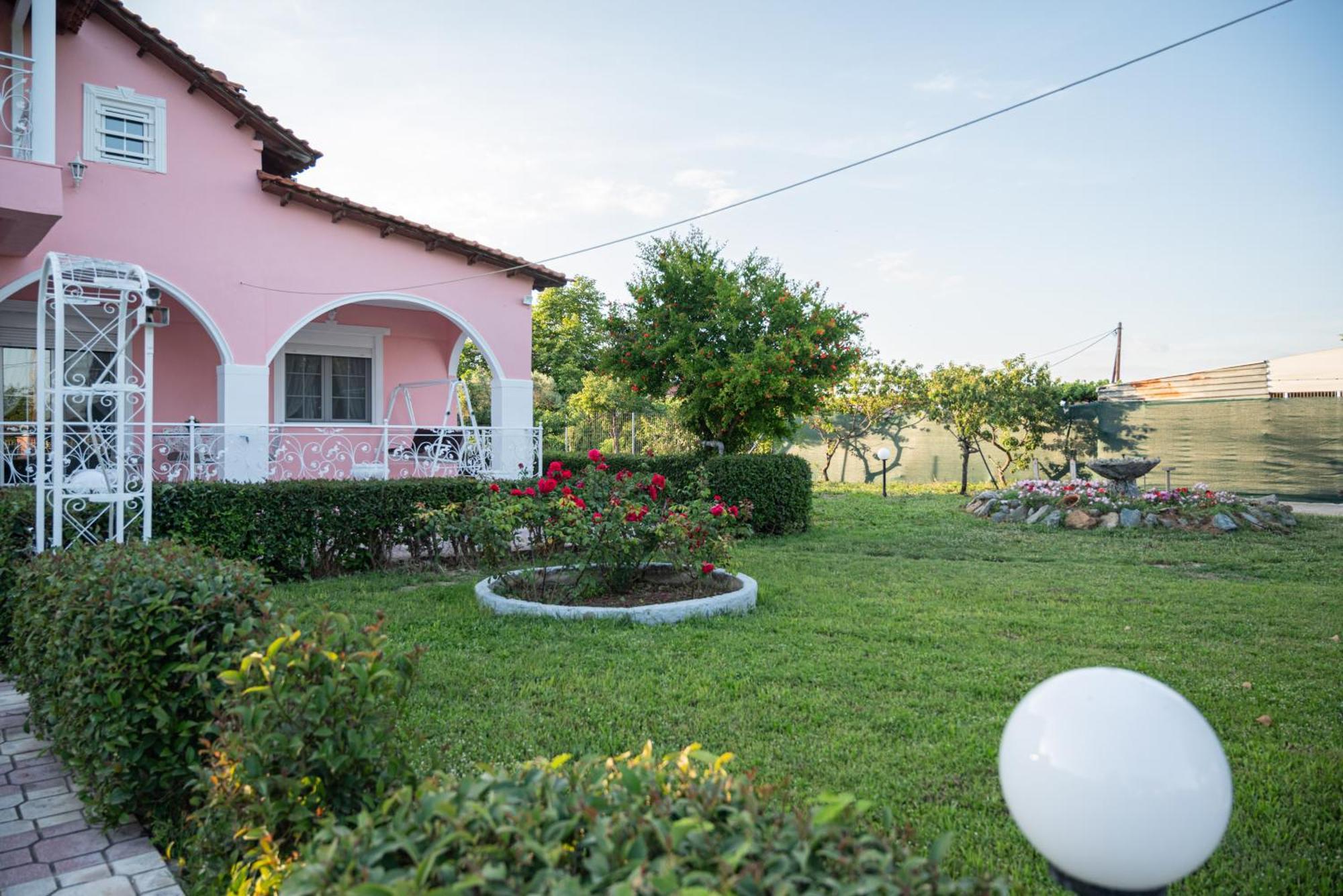Villa Regina By The Sea