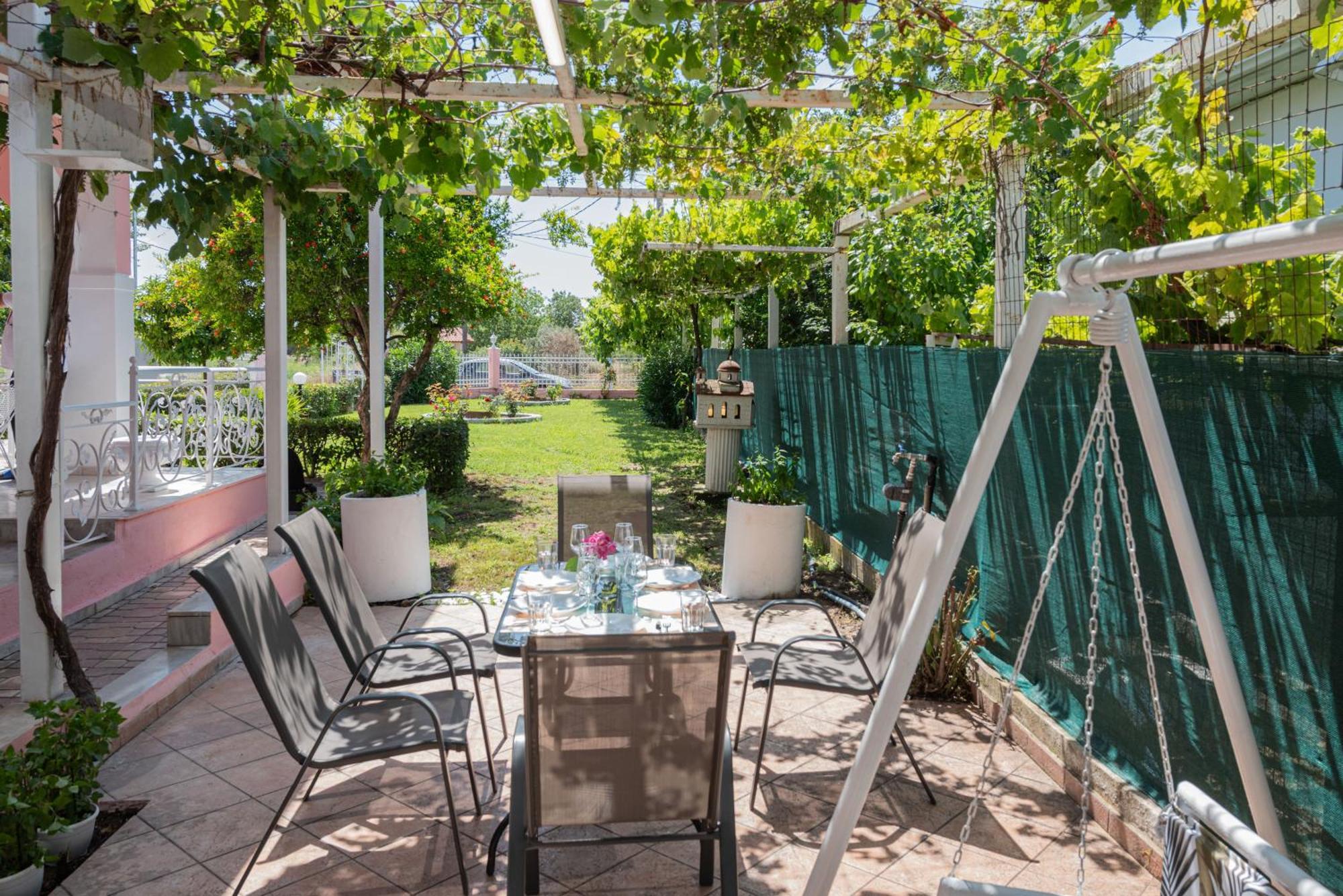 Regina By The Sea Villa *