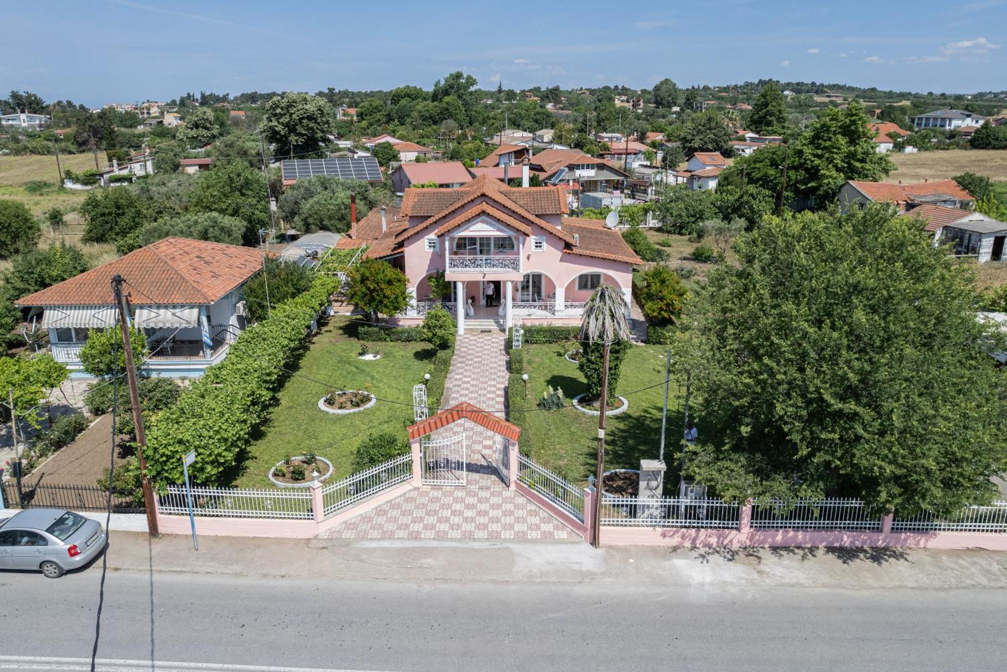 Villa Regina By The Sea